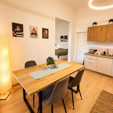 Tagas Csaladoknak Appartement Szentkirályszabadja